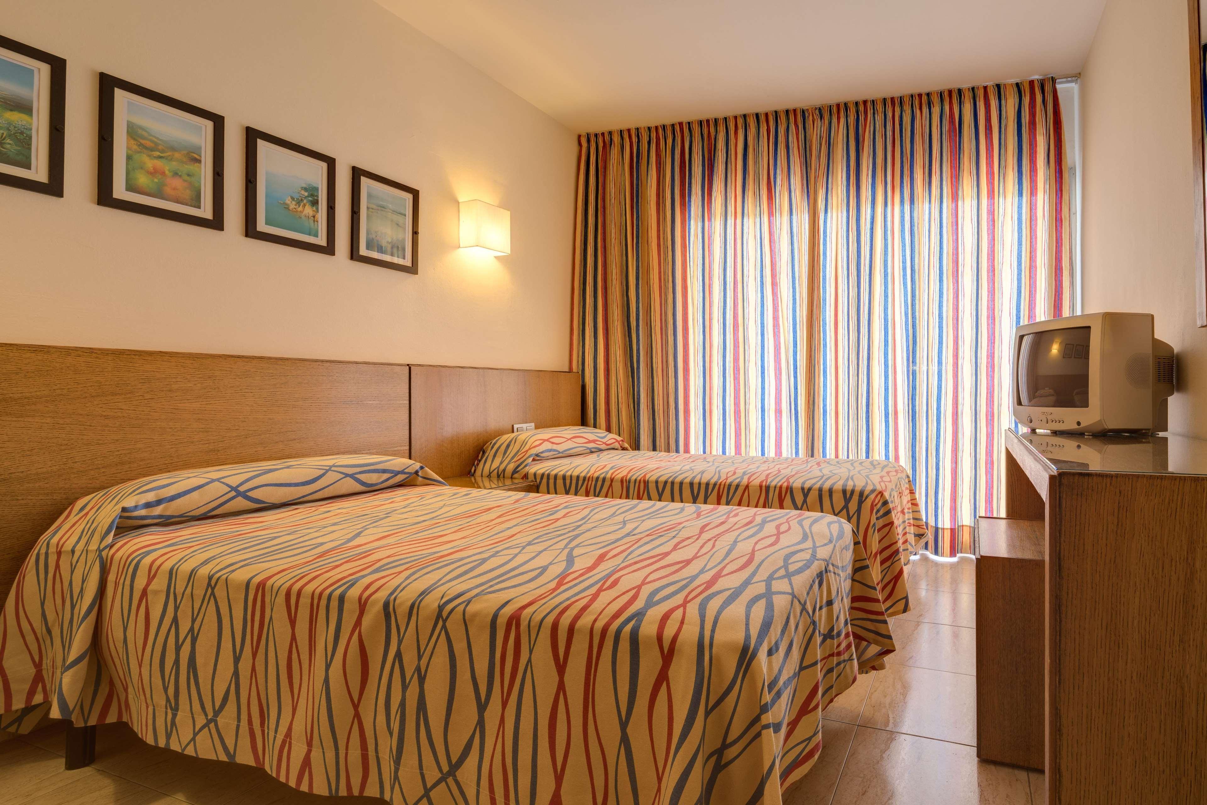 Htop Palm Beach & Spa #Htopenjoy يوريت دي مار المظهر الخارجي الصورة